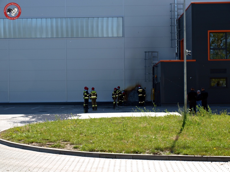 Pożar kontenera w Hali w Pruszkowie