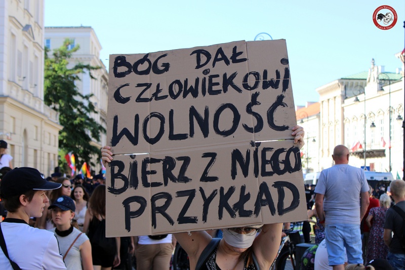 Warszawa: Niedzielna Manifestacja „Stop agresji LGBT”