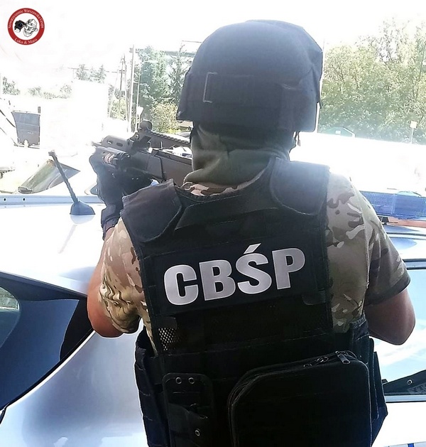 Policjanci CBŚP rozbili kolejną grupę handlarzy narkotyków
