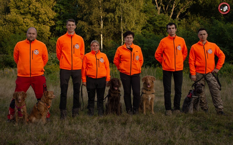 Grupa Poszukiwawczo-Ratownicza z psami katowickiej straży pożarnej