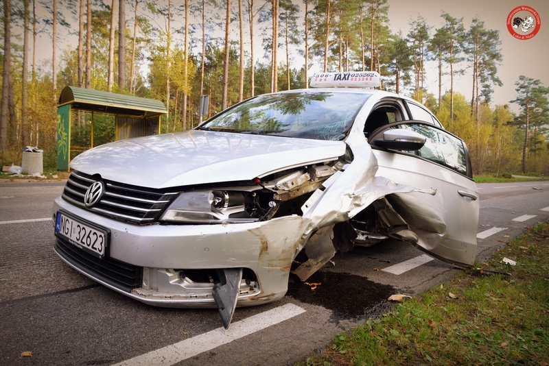 Warmińsko-mazurskie: Groźne zderzenie dwóch aut