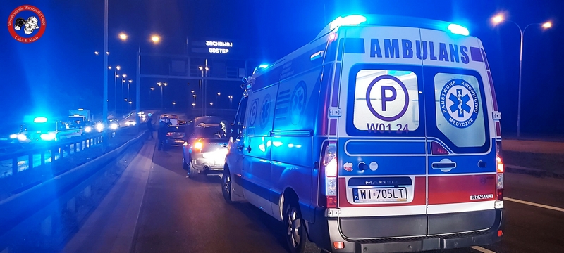 Warszawa: Zderzenie trzech samochodów w Al. Prymasa Tysiąclecia. Utworzył się duży korek