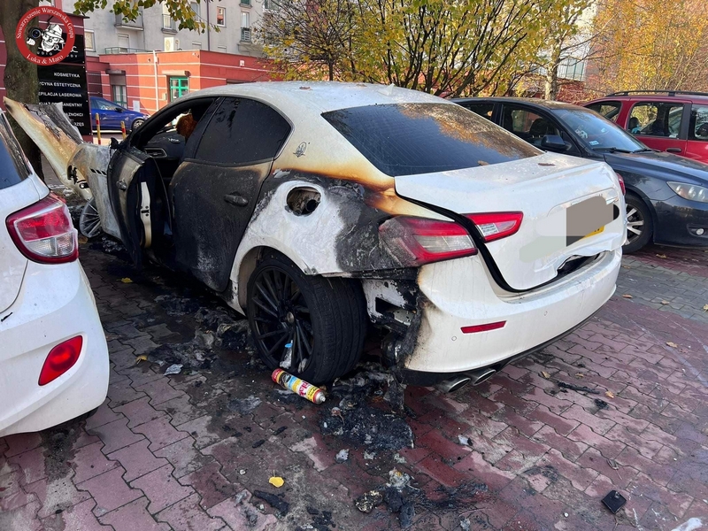 Kraków: pożar samochodu na jednym z osiedli