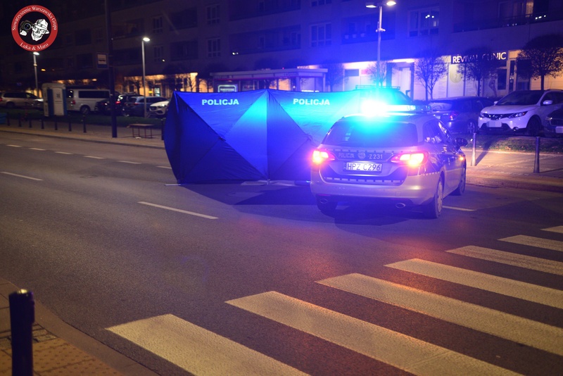 Dramatyczny wypadek na Wilanowie. 51- latek zasłabł za kierownicą. Nie udało się go uratować
