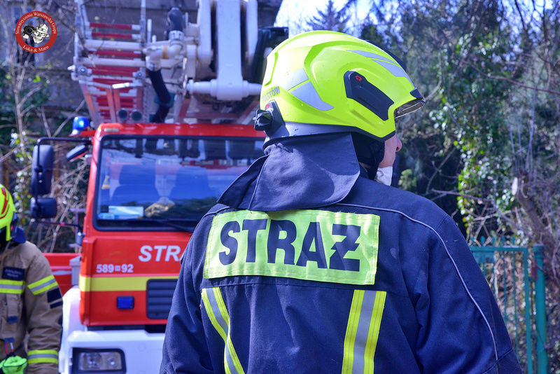 „Dramat przy ulicy Kolejowej. Płonący dom i pytanie: gdzie jest pani Ela?”